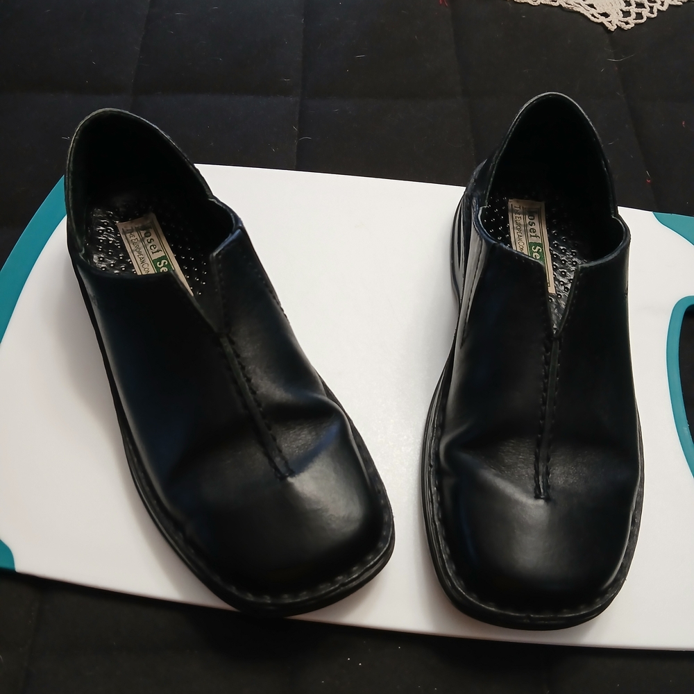 Josef Seibel Black Leather Slip-On Loafers Sz 36